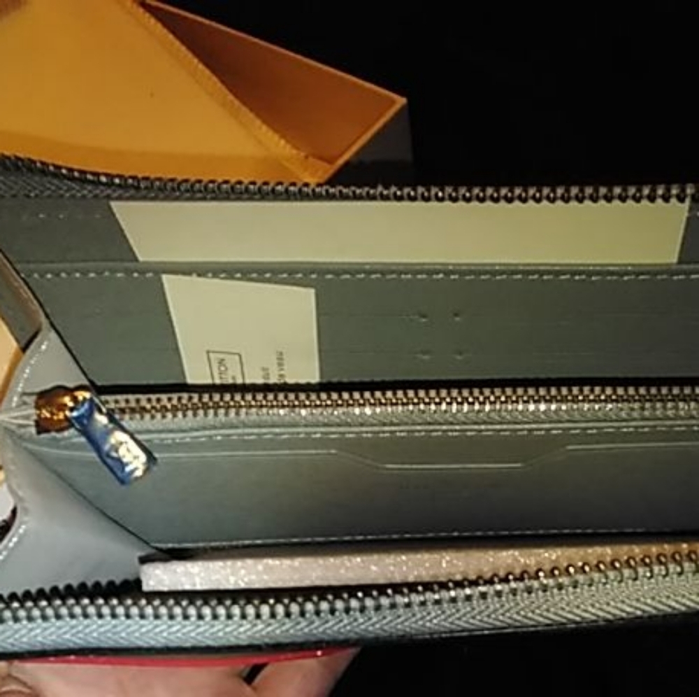 Louis Vuitton Monogram Titanium Canvas Cosmos Wallet M63237 2018 - Picture 4 of 4